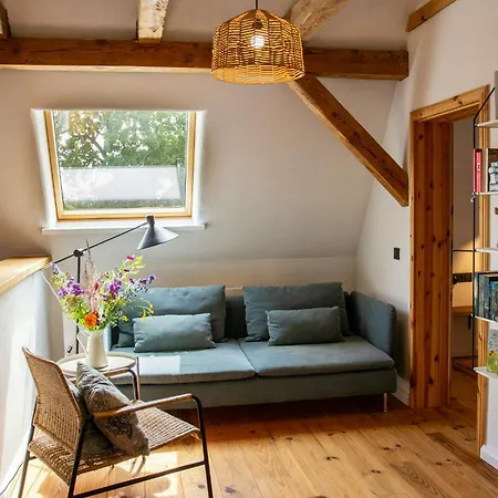 Idyllic Between Hamburg And Berlin Nyaraló Kloster Tempzin